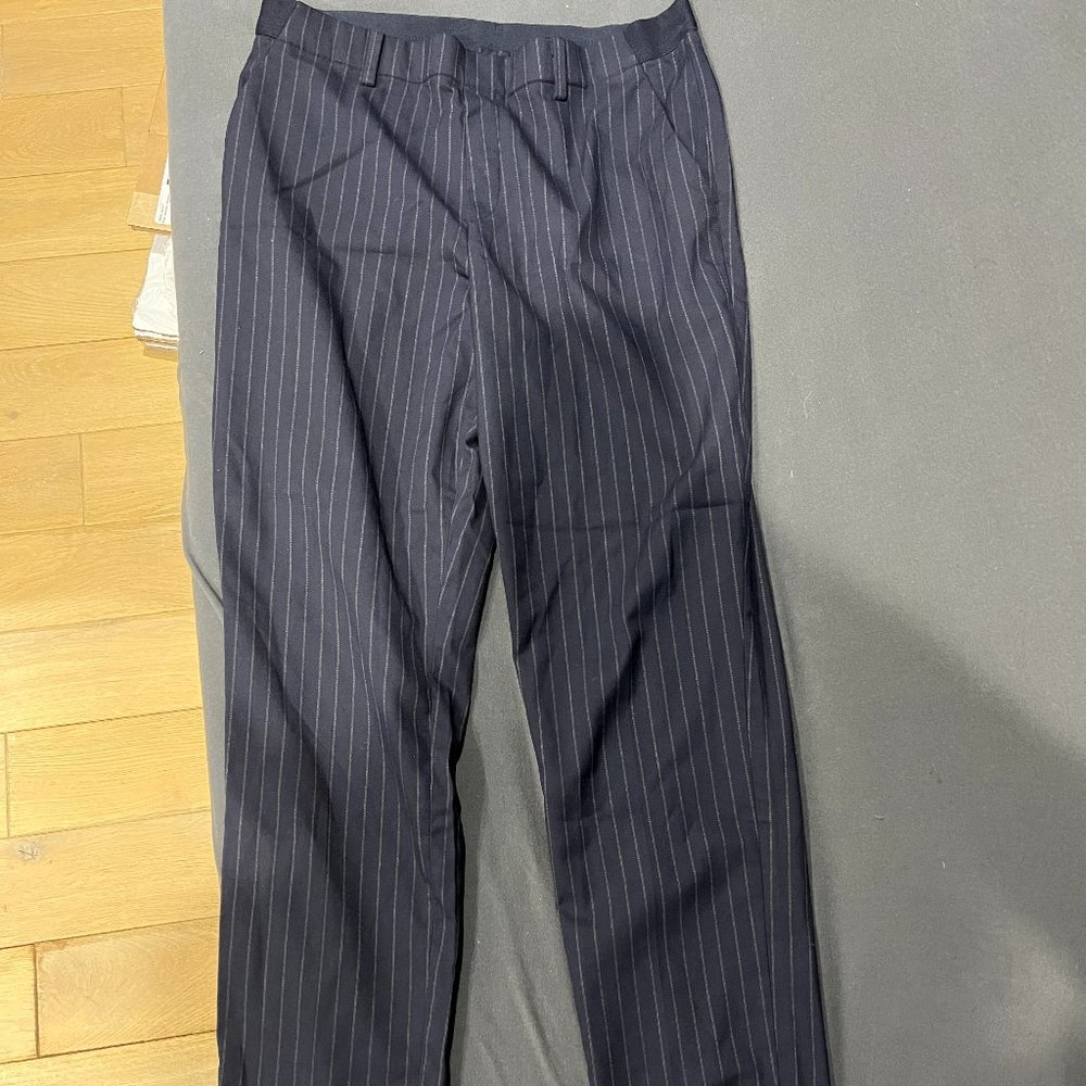 Uniqlo | NWOT Womens Navy Blue Striped Dress Pants
